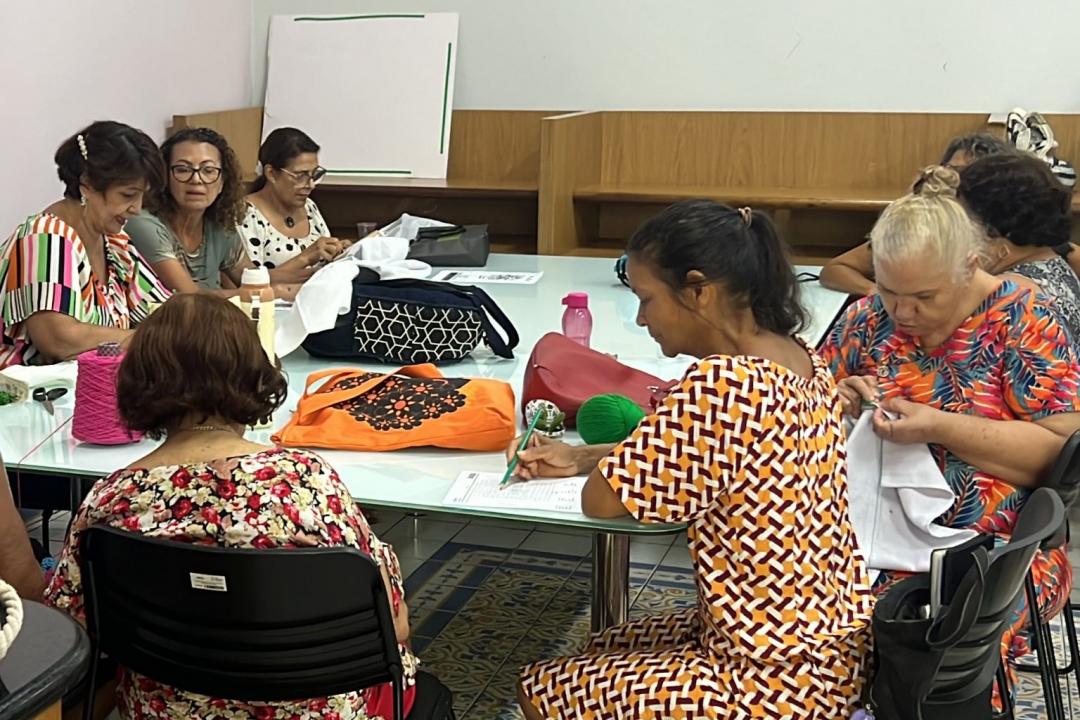 Sesc-MT promove oficinas e debates literários para idosos em Alta Floresta e Rondonópolis