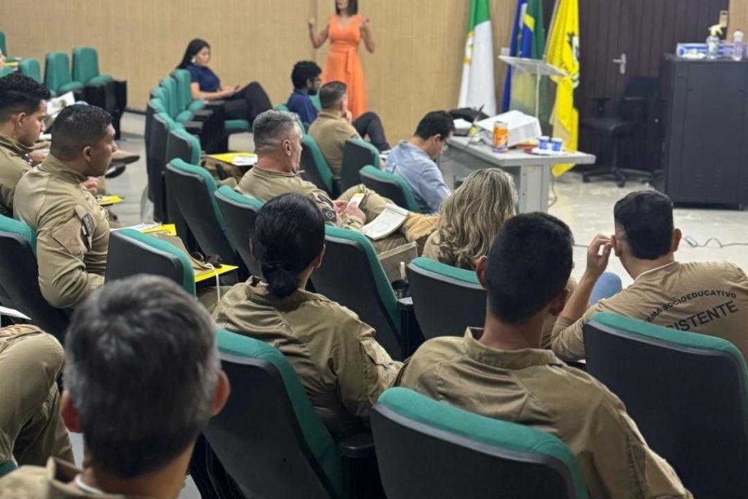 Secretaria de Justiça promove encontro de aperfeiçoamento dos instrutores do Sistema Socioeducativo