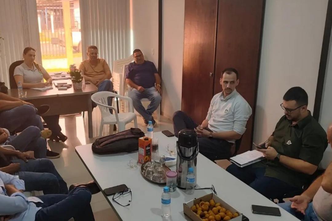 Famato participa de reunião para criação da Associação Estadual de Avicultura