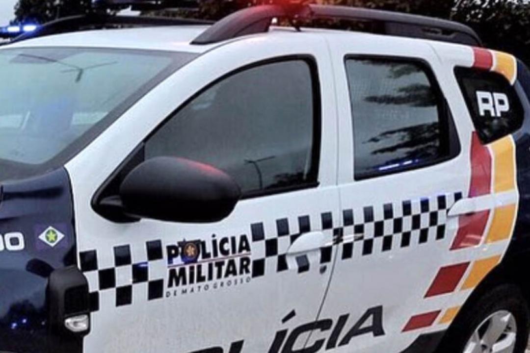 Polícia militar  prende um homem de 44 anos, após perseguir uma adolescente de 14 anos.