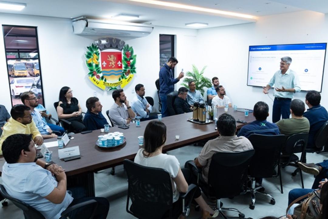Reunião entre Prefeitura e CDL esclarece dúvidas e tranquiliza empresários em Alta Floresta