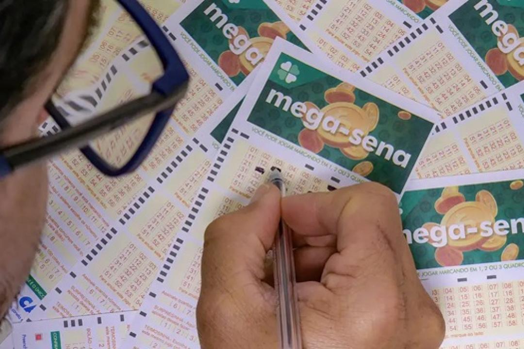 Mega-Sena: ninguém acerta as seis dezenas e prêmio vai a RS 20 milhões