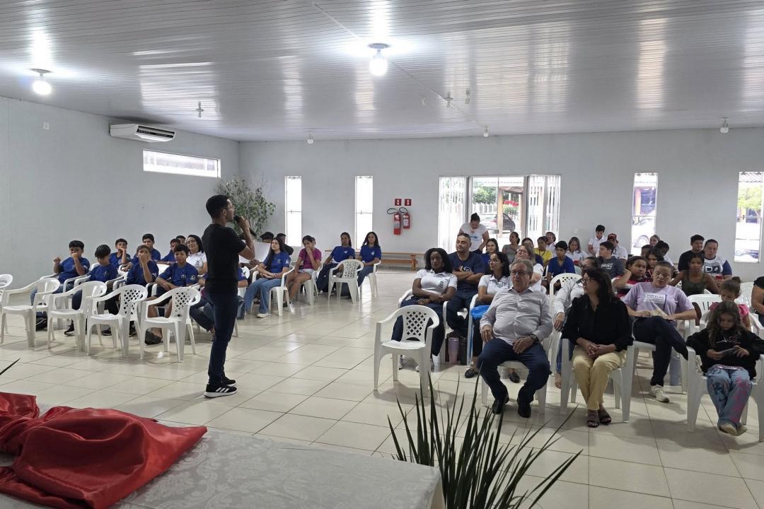 Paranaíta inicia jornada Selo UNICEF 2025-2028 com forte mobilização comunitária