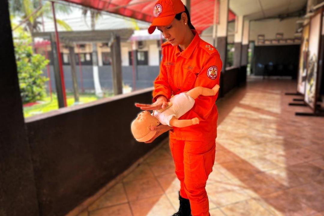 Corpo de Bombeiros de MT reforça alerta sobre engasgos e ingestão de corpos estranhos em crianças e idosos