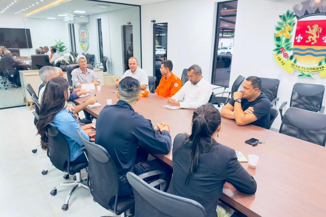 Prefeitura de Alta Floresta articula forças de segurança para lançar campanha de educação no trânsito