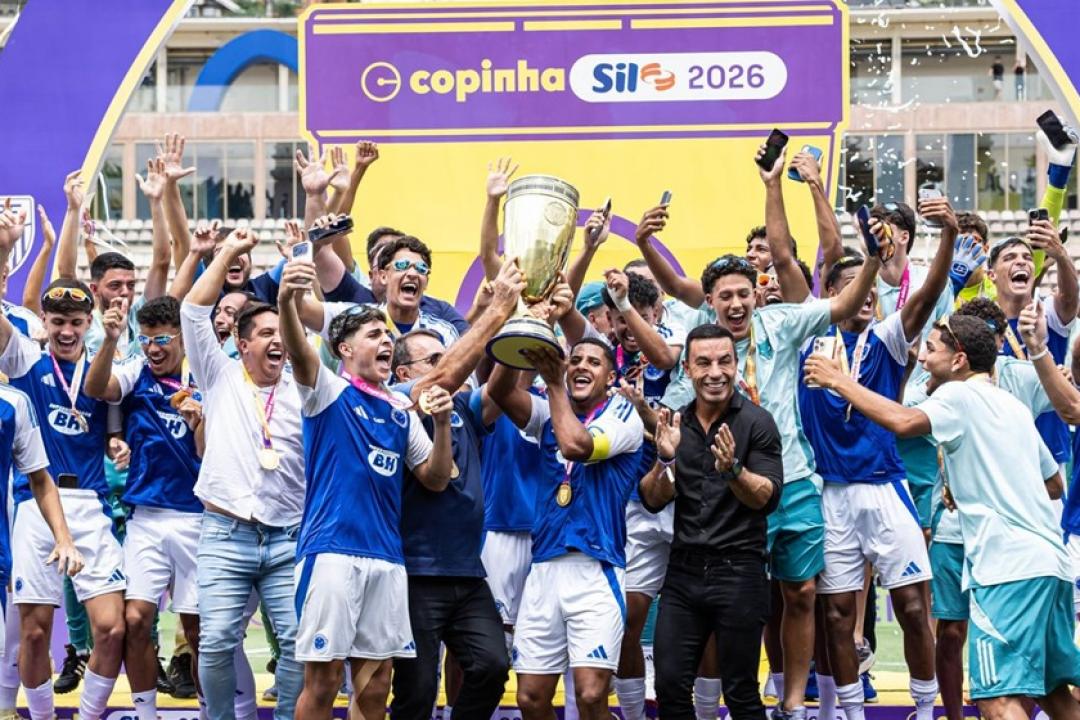 Cruzeiro conquista bicampeonato da Copinha após 19 anos