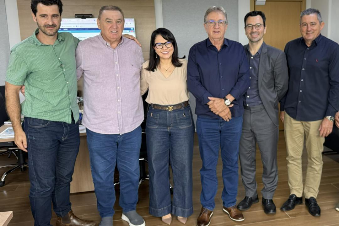 Prefeito de Paranaíta busca fortalecimento da piscicultura em reunião com a Seaf