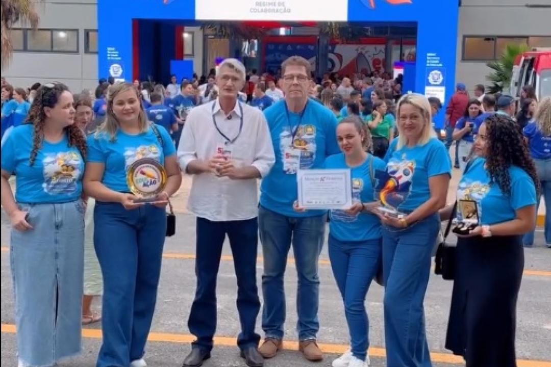 Escola de Alta Floresta conquista Selo Ouro em premiação estadual de alfabetização