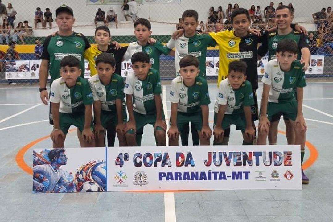 Atletas de Nova Monte Verde participaram da 4ª edição da Copa da Juventude em Paranaíta
