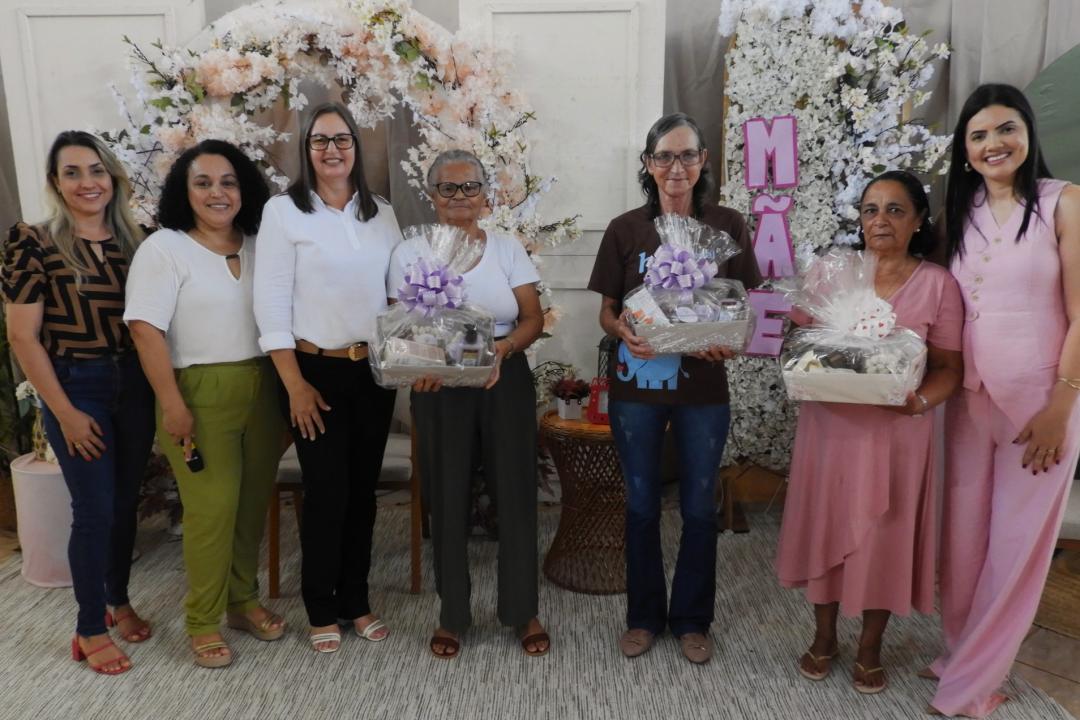 Dia das Mães é celebrado com programação especial nos projetos sociais de Nova Monte Verde