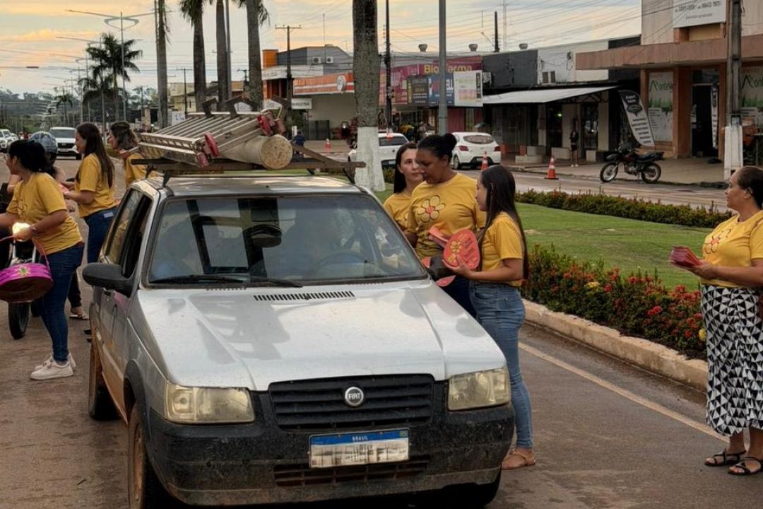 Preservando a Vida: Nova Monte Verde realiza ação de combate ao abuso sexual infantil em avenida principal