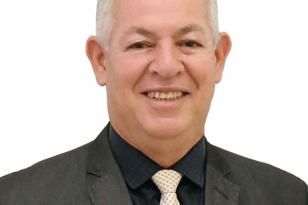 Prefeito de Carlinda veta projeto aprovado pela Câmara que criava novo Conselho da Mulher; proposta era de vereador da base aliada