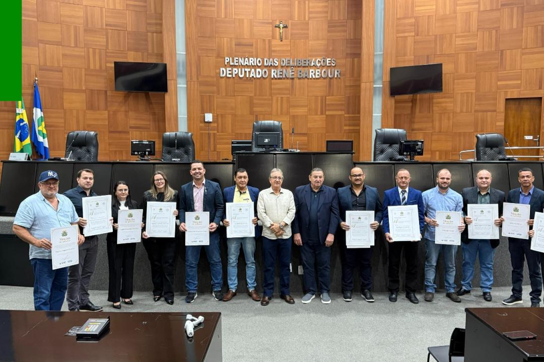Paranaíta ganha destaque na Assembleia Legislativa: autoridades recebem título de Cidadão Mato-grossense e Moção de Aplausos