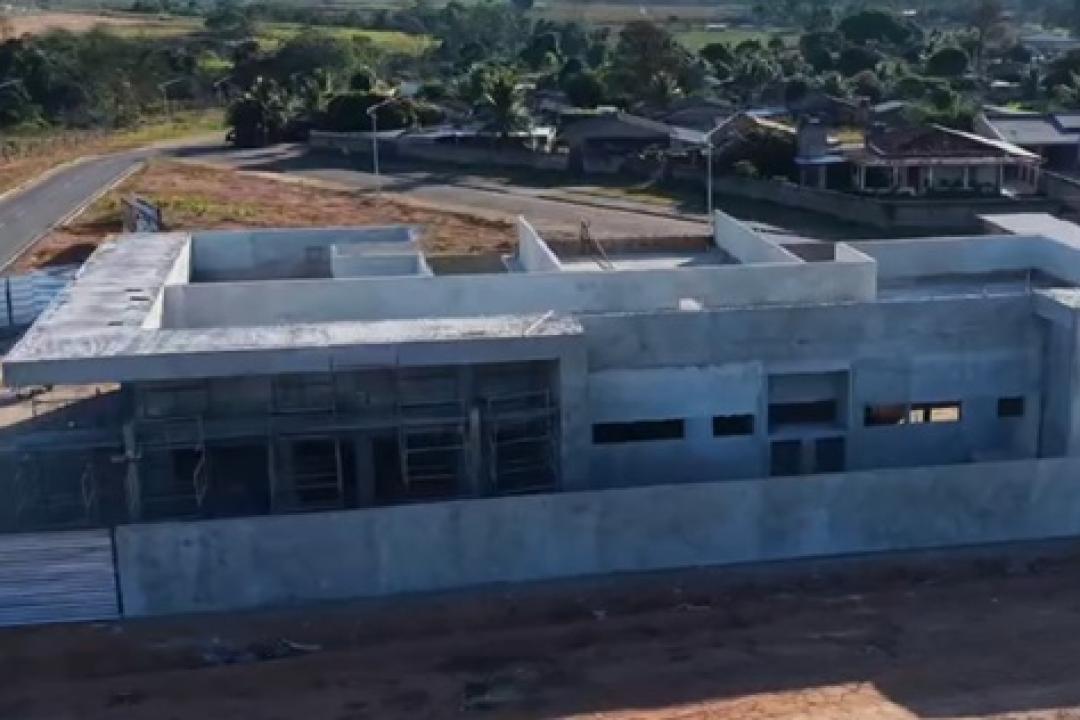 Paranaíta avança com obras em educação, saúde, habitação e infraestrutura urbana