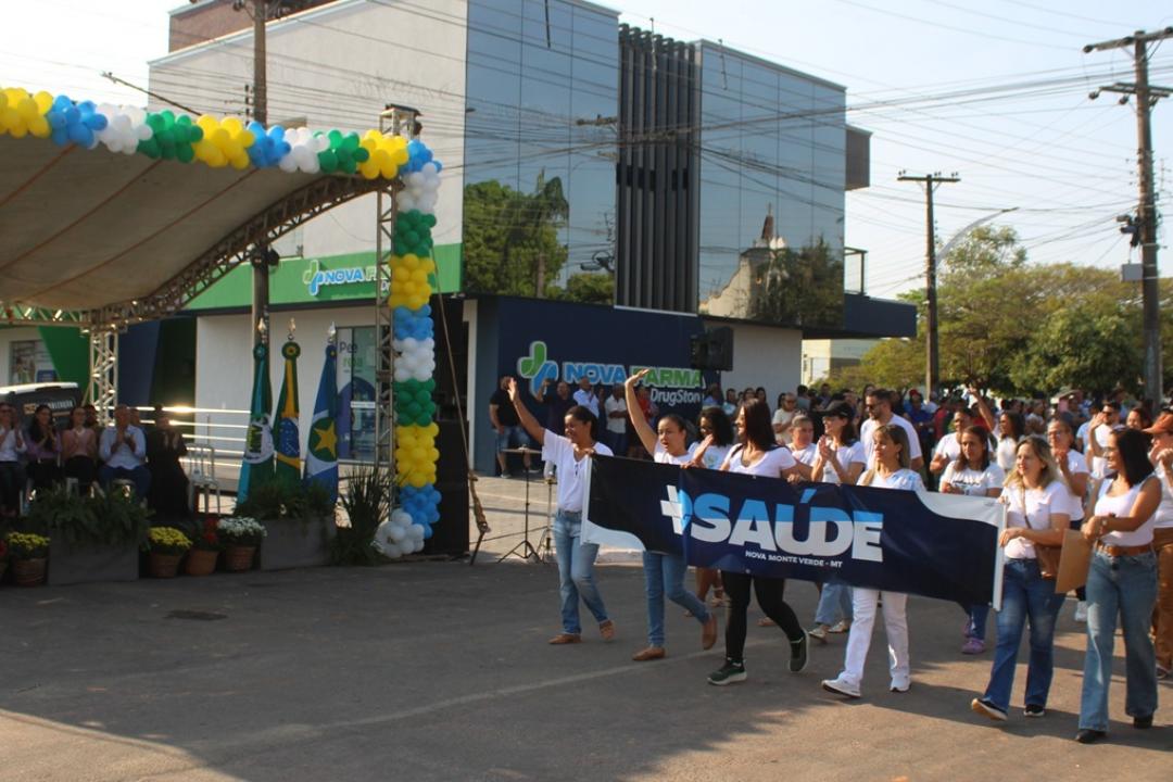 Desfile Cívico Militar marca celebração dos 35 anos de emancipação político administrativa de Nova Monte Verde