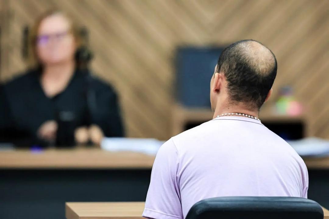 Homem que matou esposa e simulou sequestro é condenado a 31 anos em Cuiabá