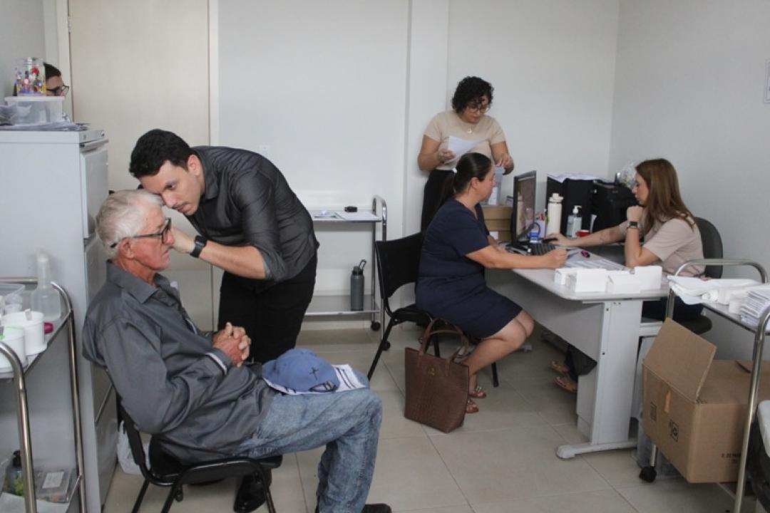 Nova Monte Verde zera fila de espera por aparelhos auditivos