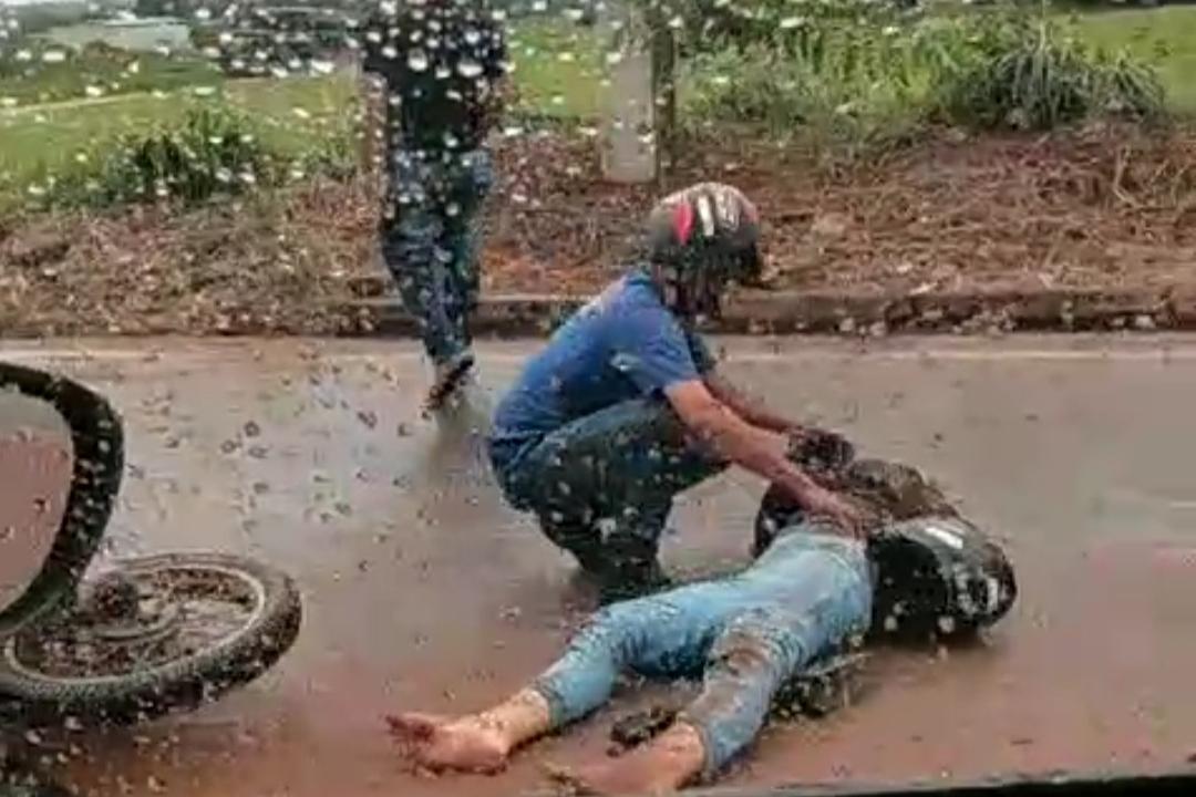 Acidente entre Caminhonete e Moto Deixa Feridos em Alta Floresta