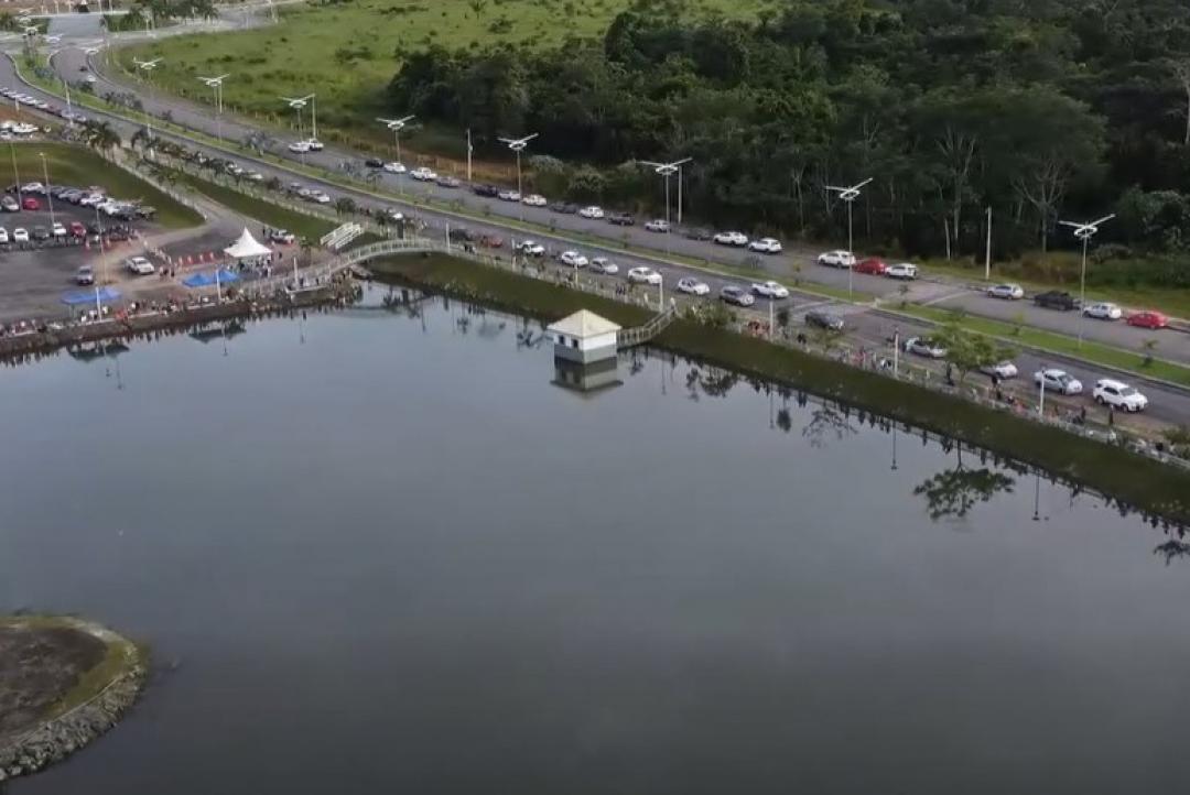Prefeitura de Paranaíta interdita vias próximas ao Lago Municipal após detecção de infiltrações na barragem