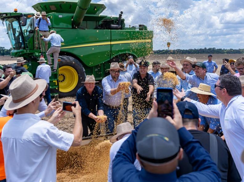 Abertura nacional da colheita da safra 24/25 destaca a produção sustentável de soja