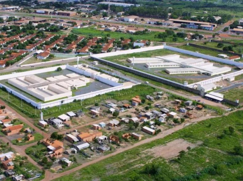 Governo de Mato Grosso transfere líder criminoso para penitenciária federal no Paraná 