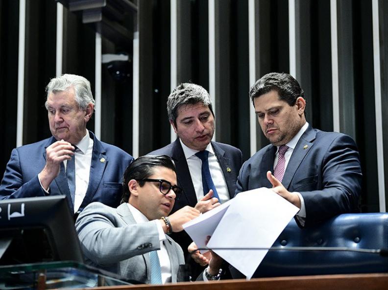 PEC que parcela dívida de municípios com Previdência deve avançar neste semestre