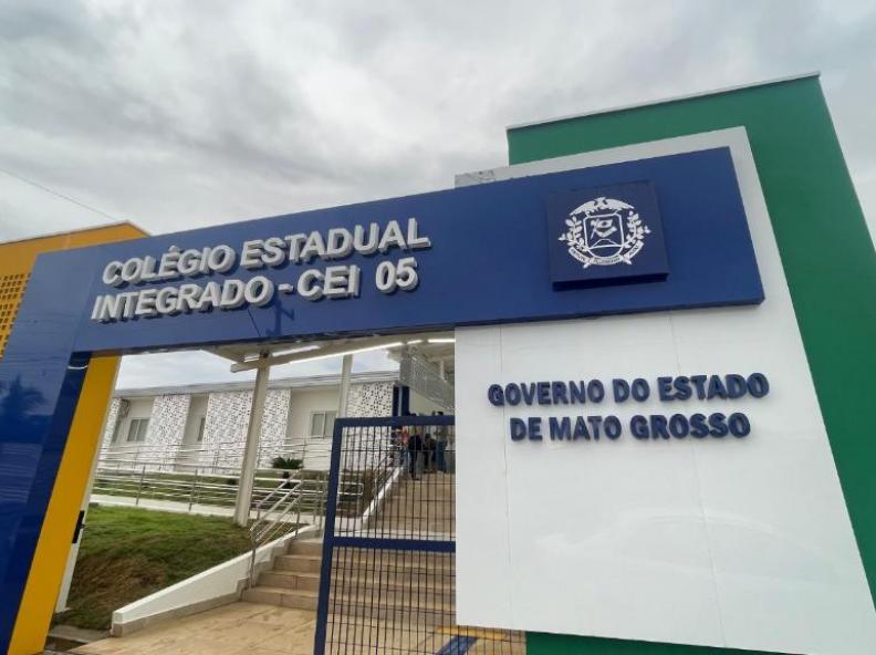 Pais e alunos aprovam conversão e 33 escolas da Rede Estadual vão para modelo cívico-militar