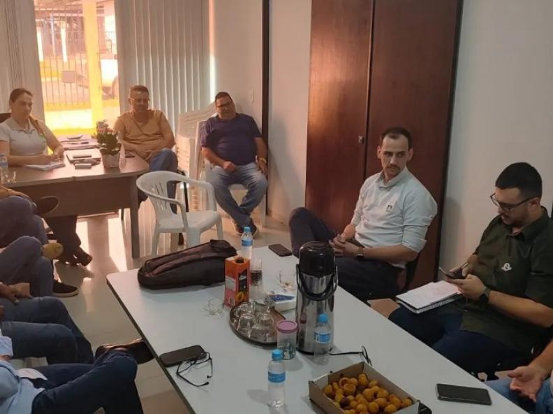 Famato participa de reunião para criação da Associação Estadual de Avicultura