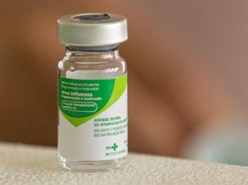 SES distribui 96 mil doses de vacina contra a gripe aos municípios