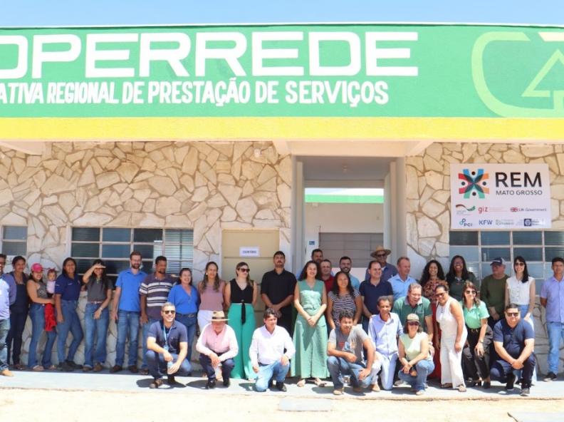 Programa REM MT inaugura agroindústria de processamento de pequi e frutas em Alto Paraguai