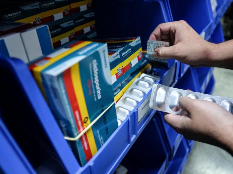Reajuste dos remédios a partir de hoje terá três níveis e teto de 5%