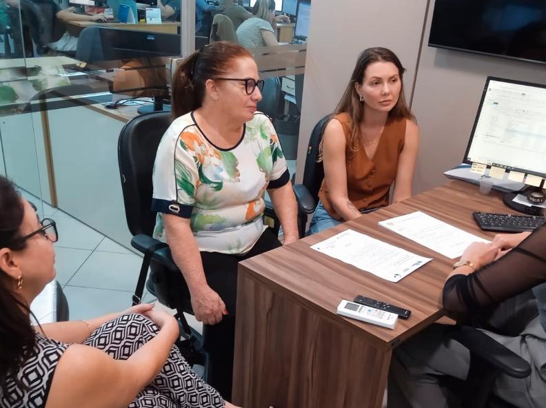 Centro de Convivência para Idosos é pauta da primeira-dama em agenda com a AMM