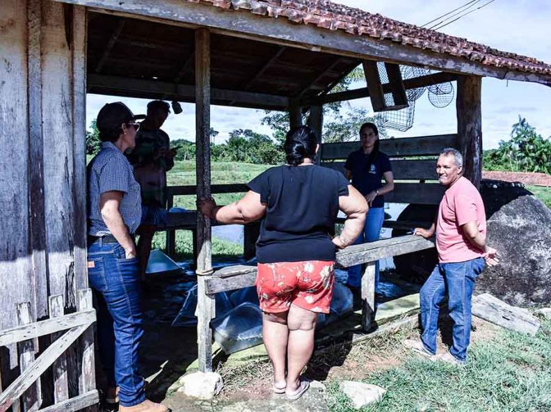 Secretaria de Agricultura e Pecuária distribui alevinos para piscicultores