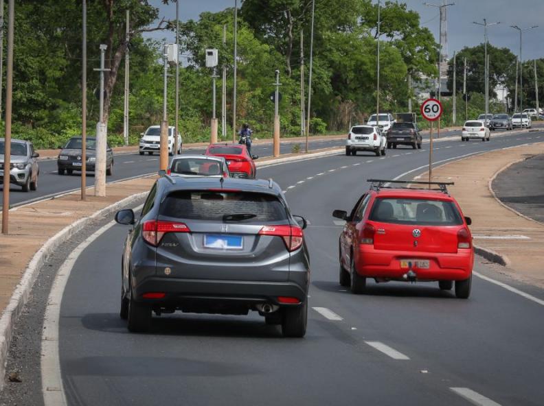 Licenciamento de veículos com placa final 9 deve ser pago até 30 de setembro