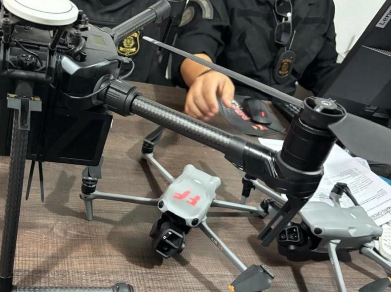Polícia Penal intercepta mais um drone com celulares que sobrevoava penitenciária de Rondonópolis