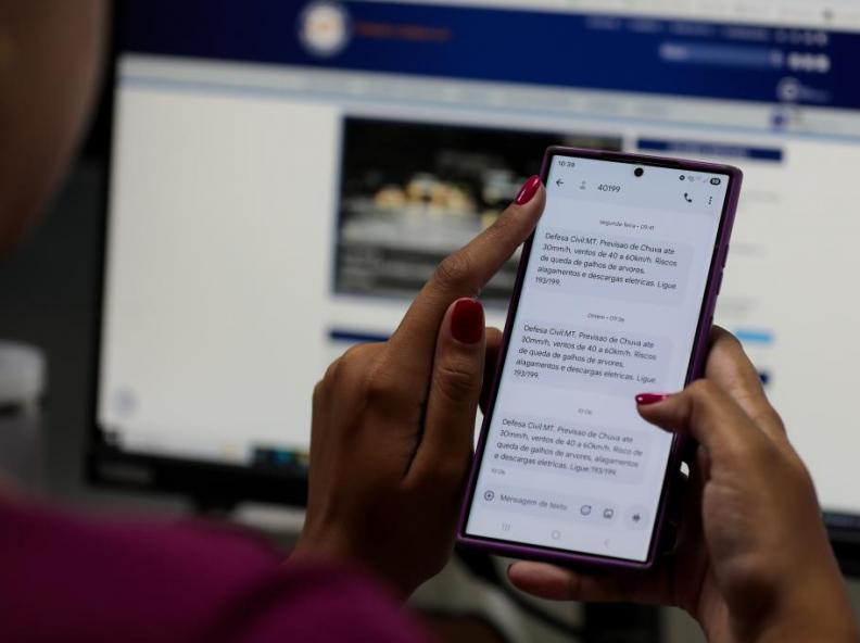 Saiba como se cadastrar para receber alertas da Defesa Civil no seu celular