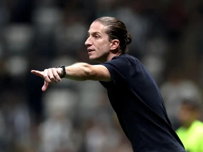 Filipe Luís afirma que sempre acreditou no título da Libertadores