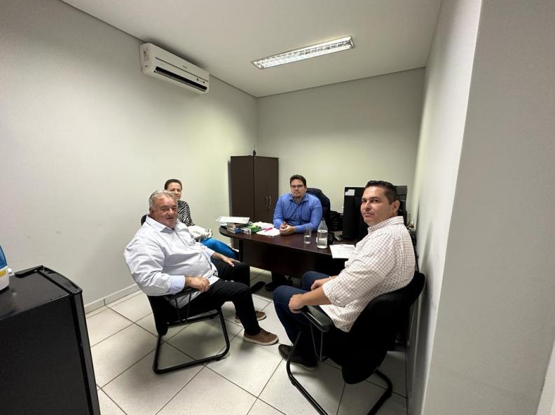 Presidente da Câmara pede providências ao Ministério Público para os problemas de concessão da Rodovia MT 208 e dos serviços de água e esgoto.