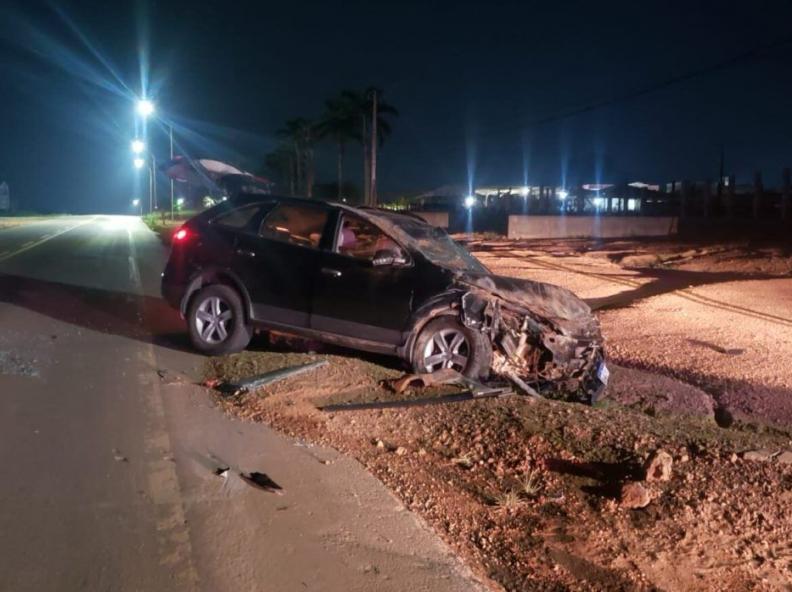 Jovem de 22 anos foi preso em flagrante pela PM, por embriaguez ao volante após causar acidente  MT 208. 
