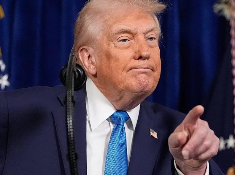 Senado dos EUA aprova resolução para barrar Trump contra Venezuela