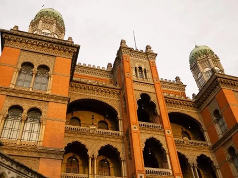 Fiocruz conduzirá estudo com injeção contra HIV em sete cidades