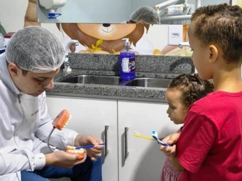 Escovação supervisionada promove prevenção ampla e transforma hábitos de higiene para toda a população em Paranaíta