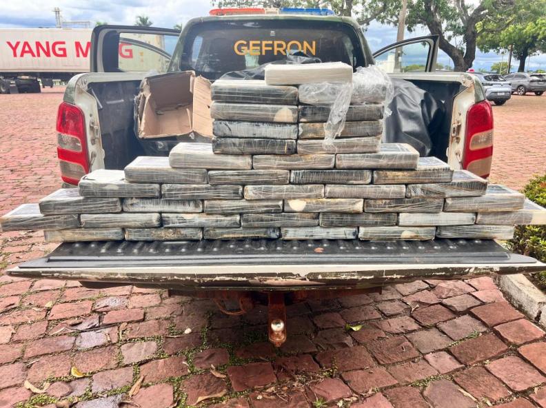 Operação apreende 44 quilos de drogas e causa prejuízo de R$ 1,2 milhão a facção criminosa