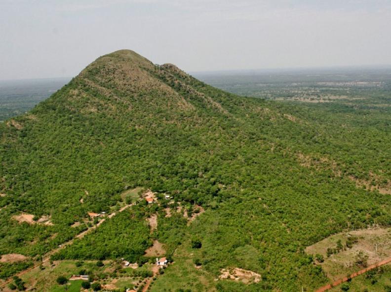 Justiça embarga obras no Morro de Santo Antônio e manda interditar acesso
