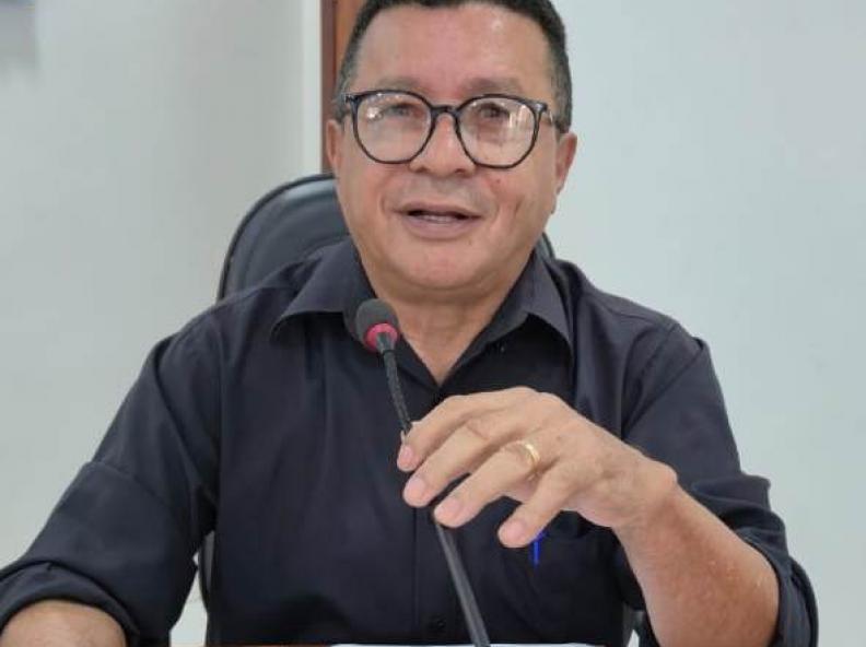 Vereador Nelo pede emenda ao deputado Juarez Costa para compra de caminhões de coleta de lixo