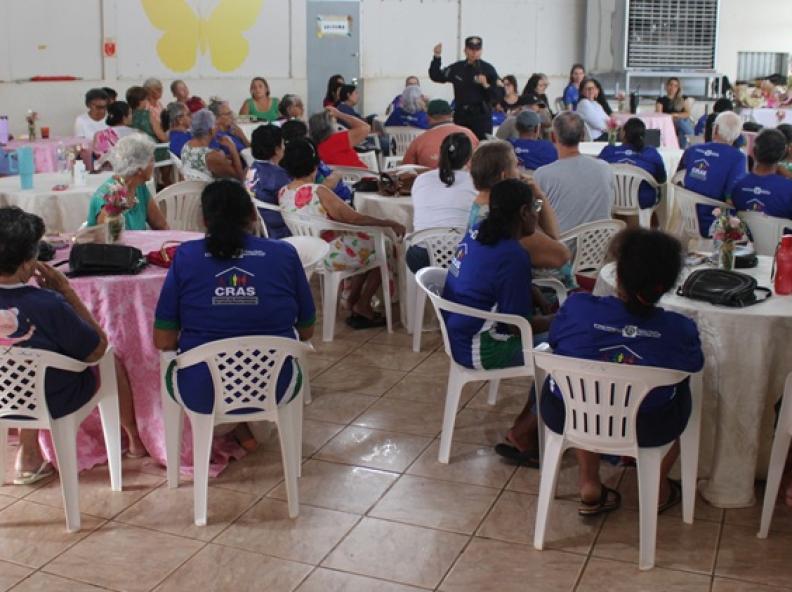 Prefeitura de Nova Monte Verde promove roda de conversa contra violência doméstica