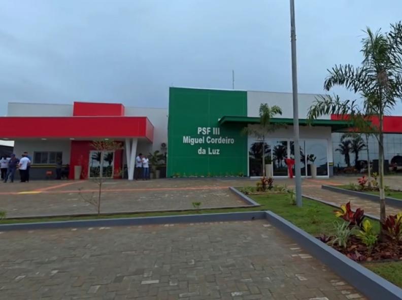 Das cinzas à vitória: PSF III Miguel Cordeiro da Luz é reinaugurado em Paranaíta com R$ 5 milhões e presença histórica do governador