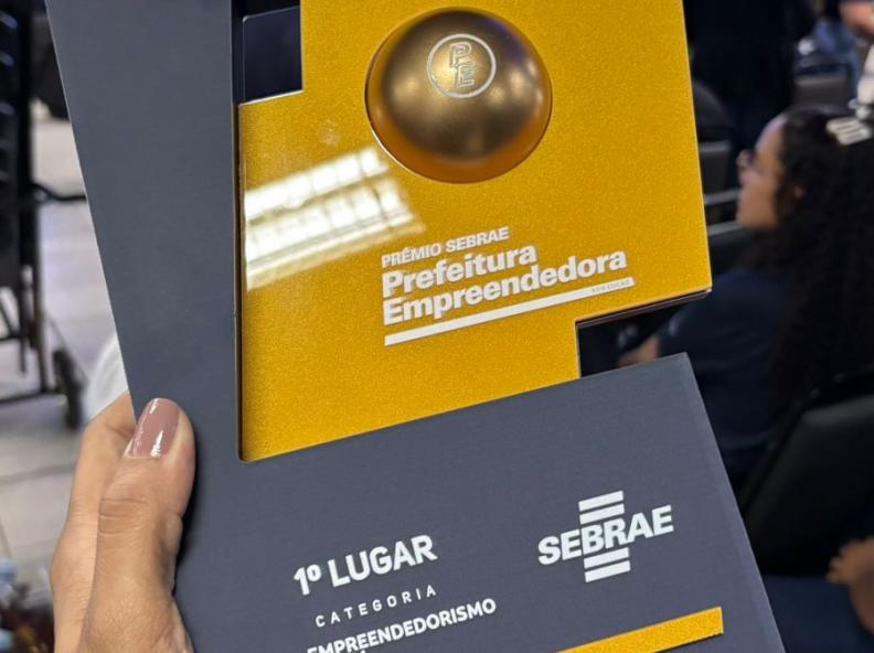 Prefeito Osmar Moreira celebra Prêmio Sebrae com Programa Paranaíta Mais Agro