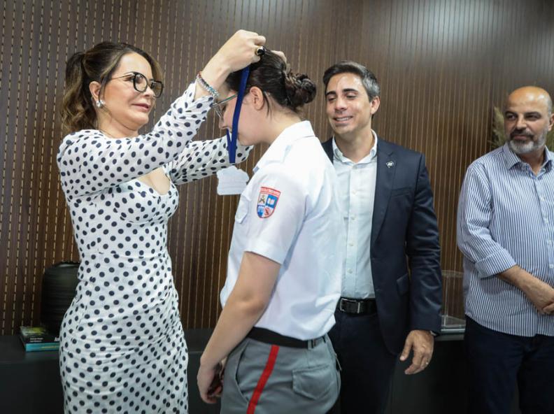  “É uma honra contribuir e representar o Estado”, afirma estudante nomeada jovem embaixadora