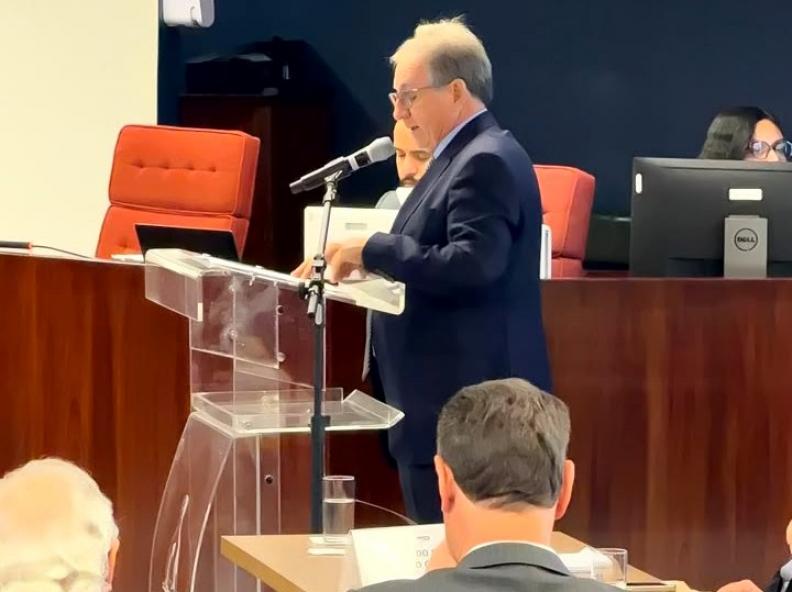 Prefeito de Paranaíta cobra solução para comunidades da divisa e relata drama vivido por moradores